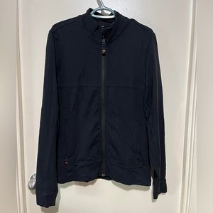 MEN BLACK LULULEMON LIGHT JACKET